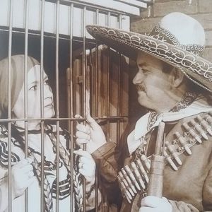 Meet your Posher, Beatriz